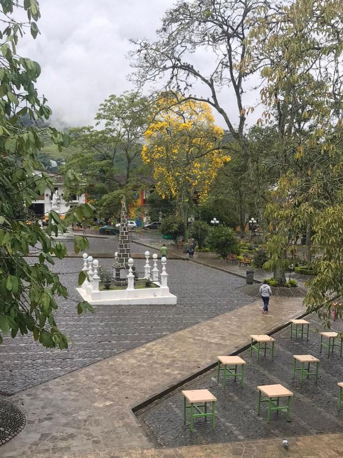 Hospedaje Casa Rosa Хардин Екстериор снимка